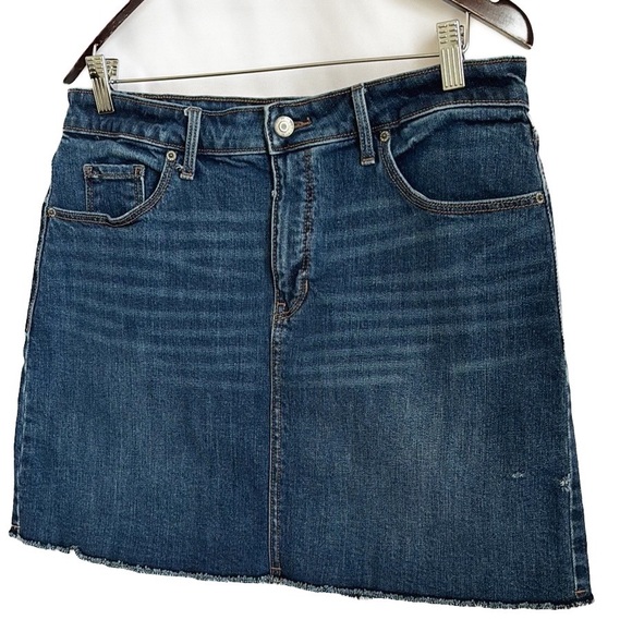 Old Navy Raw Hem Denim Mini Skirt - Picture 7 of 15